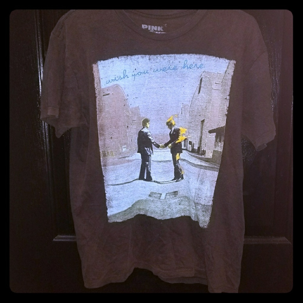 Pink Floyd T Shirt Size Medium grey